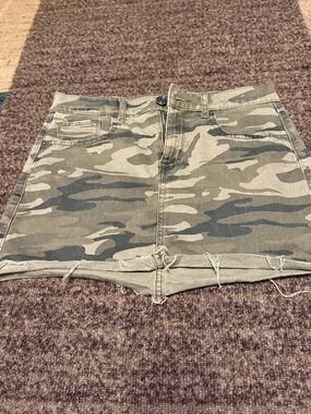 Express Olive Camo Denim Mini Skirt Size 2